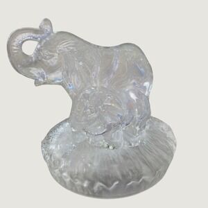 Oneida 1998 Crystal Elephant Mother & Baby Wildlife Collection Lucky Trunk Up
